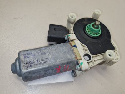 Моторчик стеклоподъёмника передний правый для BMW X6 E71 E72 2007-2014