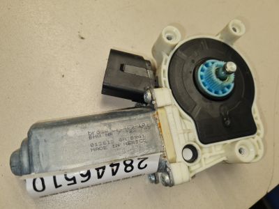 Моторчик стеклоподъёмника передний правый для BMW X5 F15 2013-2018