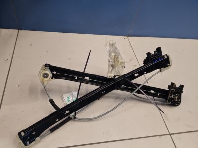 Стеклоподъемник передний правый для Audi Q7 4M 2015-