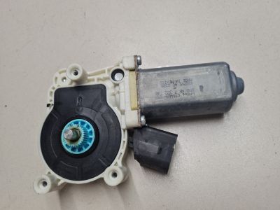 Моторчик стеклоподъёмника задний правый для BMW X3 F25 2010-2017