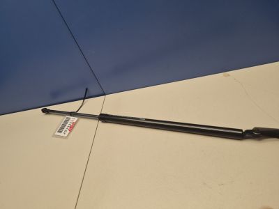 Амортизатор двери багажника левый для Nissan X-Trail T32 2014-