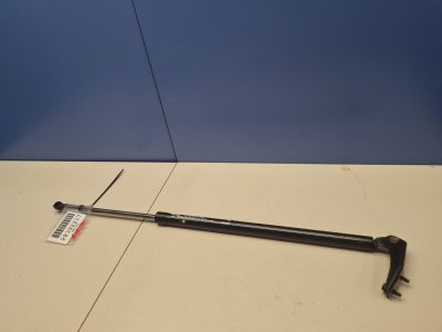 Амортизатор двери багажника левый для Nissan X-Trail T32 2014-