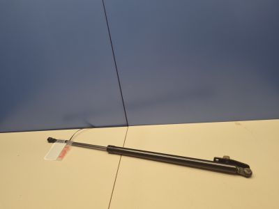 Амортизатор двери багажника левый для Nissan X-Trail T32 2014-