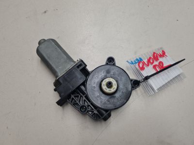 Моторчик стеклоподъёмника передний правый для Land Rover Range Rover Evoque 2011-2018