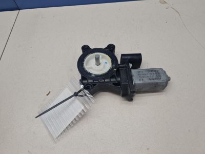 Моторчик стеклоподъёмника задний правый для Mini Countryman R60 2010-2016