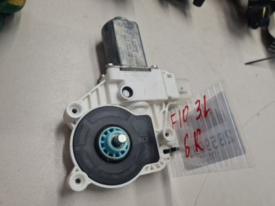 Моторчик стеклоподъёмника задний левый для BMW 5 F10 2009-2017