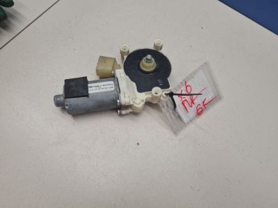 Моторчик стеклоподъёмника передний правый для BMW 6 E63 E64 2003-2010