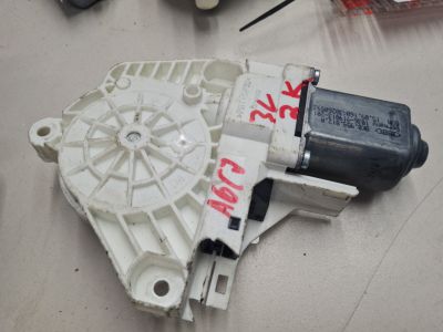 Моторчик стеклоподъёмника задний правый для Audi A6 S6 C7 2011-2018