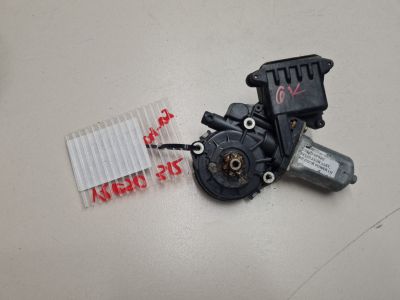 Моторчик стеклоподъёмника задний правый для Toyota CorollaVerso R10 2004-2009