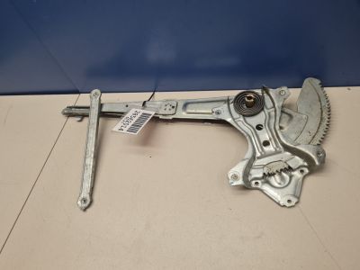 Стеклоподъемник задний правый для Toyota CorollaVerso R10 2004-2009