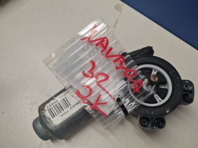 Моторчик стеклоподъёмника задний правый для Nissan Navara D40 2005-2015