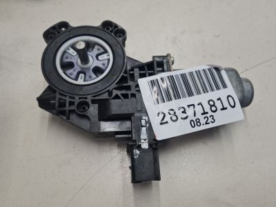 Моторчик стеклоподъёмника задний правый для BMW X3 F25 2010-2017