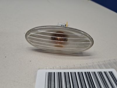 Указатель поворота в крыло для Nissan Juke 2010-2019