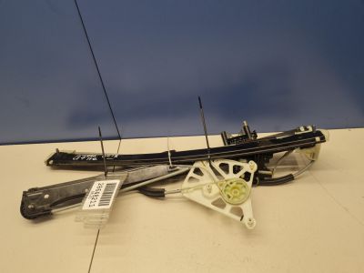 Стеклоподъемник передний правый для Audi Q7 4M 2015-