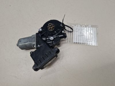 Моторчик стеклоподъёмника передний левый для Toyota Yaris 2011-2017