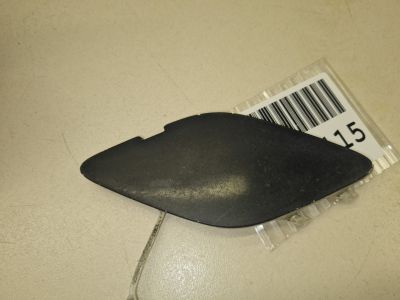 Заглушка переднего бампера буксировочного крюка для Opel Astra J 2009-2017