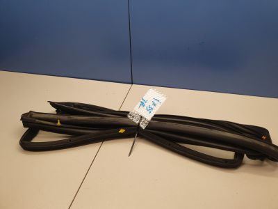 Уплотнитель двери задней правой для Hyundai ix35 Tucson LM 2010-2015