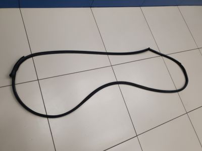 Уплотнитель двери передней левой для Hyundai i40 2011-2019