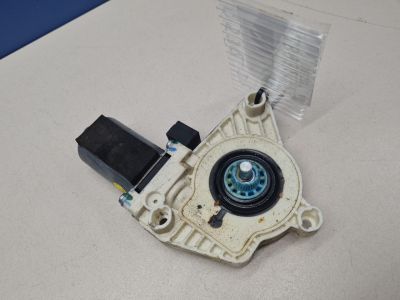 Моторчик стеклоподъёмника задний правый для Audi Q5 FY 2017-