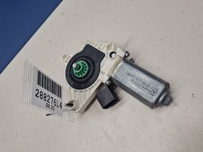 Моторчик стеклоподъёмника передний правый для Mercedes E-klasse Coupe C238 2017-