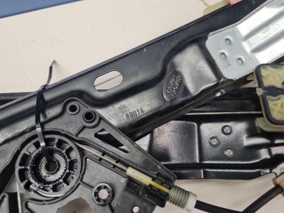 Стеклоподъемник передний правый для Land Rover Range Rover Evoque 2011-2018