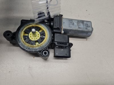 Моторчик стеклоподъёмника задний левый для BMW 2 F45 F46 Tourer 2014-