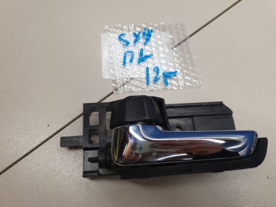 Ручка двери внутренняя левая для Suzuki SX4 2006-2013