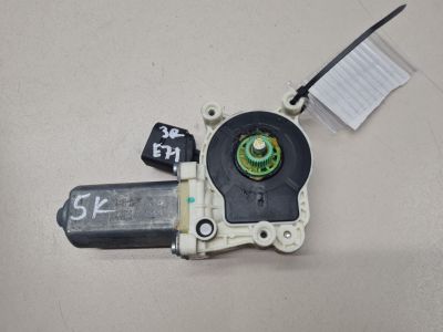 Моторчик стеклоподъёмника передний правый для BMW X5 E70 2006-2013