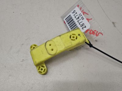 Кронштейн стеклоподъемника передней правой двери для Land Rover Freelander 2007-2014