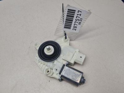 Моторчик стеклоподъёмника передний правый для BMW X3 G01 G08 2017-