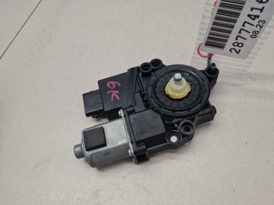 Моторчик стеклоподъёмника задний правый для KIA Ceed 2012-2018