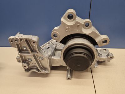 Опора КПП левая для Nissan X-Trail T32 2014-