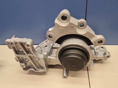 Опора КПП левая для Nissan X-Trail T32 2014-