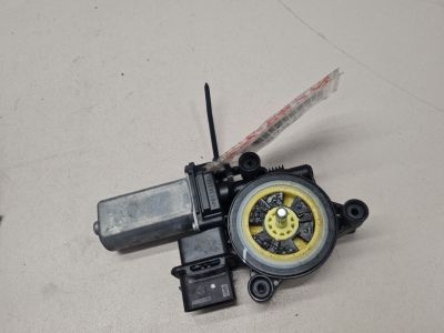Моторчик стеклоподъёмника задний правый для Mini F55 2014-