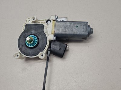 Моторчик стеклоподъёмника правый для BMW X6 M F86 2014-