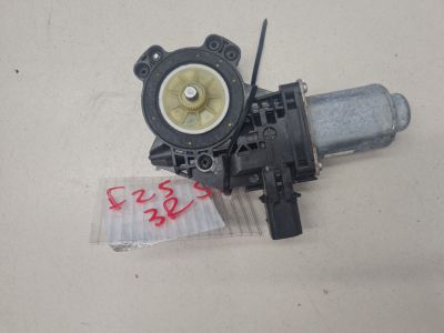 Моторчик стеклоподъёмника задний правый для BMW X3 F25 2010-2017