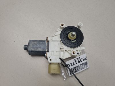 Моторчик стеклоподъёмника передний правый для BMW X1 E84 2009-2015