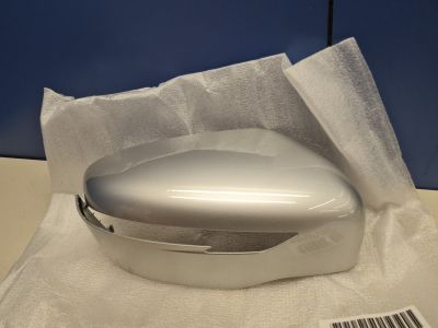 Крышка на зеркало правое для Nissan Murano Z52 2015-