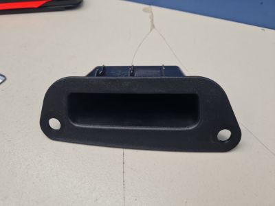 Ручка крышки багажника внутренняя для Mercedes C-klasse W205 2014-