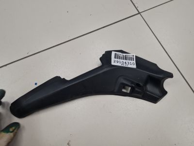 Водосток двери багажника правый для BMW 1 F40 2019-