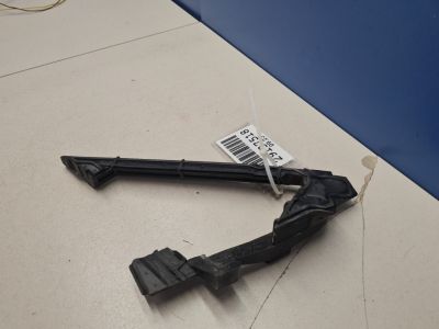 Уплотнитель зеркала левого для BMW 7 G11 G12 2015-