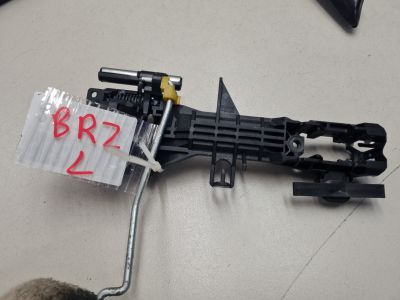 Кронштейн ручки двери передней левой для Subaru BRZ Z10 2012-2016