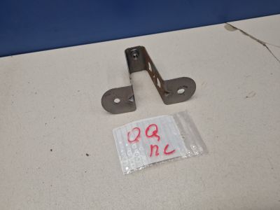 Кронштейн двери передней левой для Nissan Qashqai J10 2006-2014