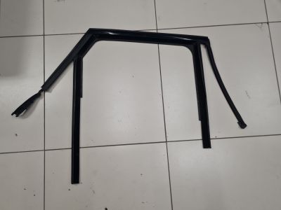 Уплотнитель стекла двери задний правый для BMW 2 F45 F46 Tourer 2014-