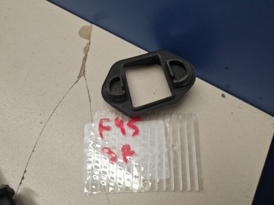 Уплотнитель ограничителя двери для BMW 2 F45 F46 Tourer 2014-