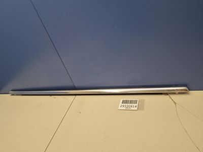 Молдинг стекла задней левой двери для Volvo V90 Cross Country 2017-