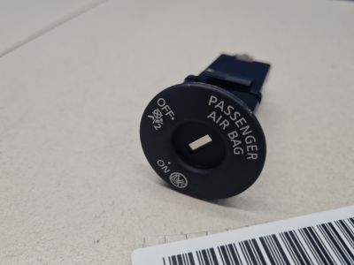 Выключатель пассажирской Air Bag для Nissan Qashqai+2 JJ10 2008-2014