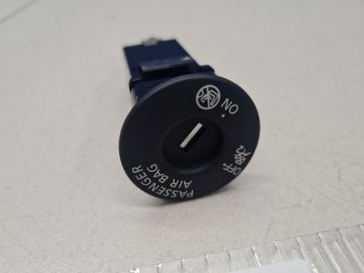 Выключатель пассажирской Air Bag для Nissan Sentra B17 2012-2017