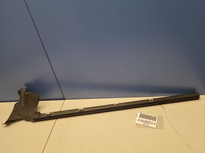 Накладка стекла передней правой двери для BMW 4 F36 Gran Coupe 2013-2020