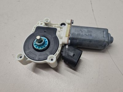 Моторчик стеклоподъёмника правый для BMW X4 F26 2014-2018